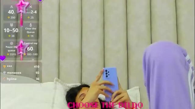 Image 8 of freyamoller Stream on Chaturbate on 2 months ago