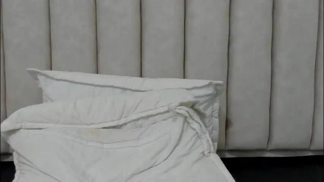 Image 11 of freyamoller Stream on Chaturbate on 10 days ago