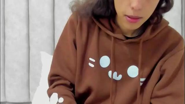 Image 4 of freyamoller Stream on Chaturbate on 5 days ago