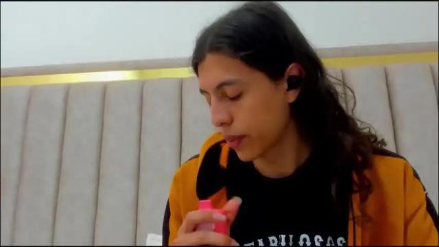 Thumbnail 1, freyamoller's Stream at Chaturbate, 1 month ago