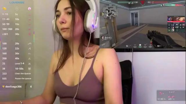 Image 6 of freyaoliver Stream on Chaturbate on 1 month ago
