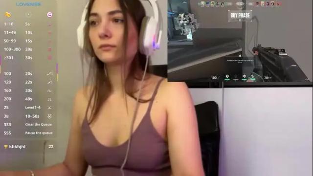Image 8 of freyaoliver Stream on Chaturbate on 1 month ago