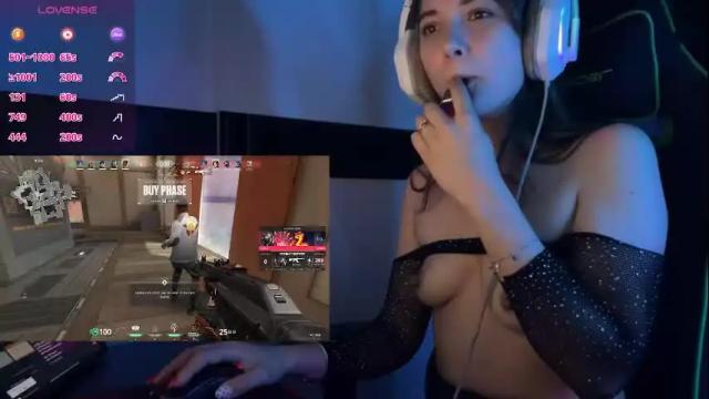 Image 12 of freyaoliver Stream on Chaturbate on 10 days ago