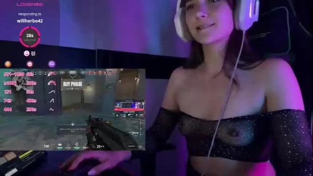 Image 6 of freyaoliver Stream on Chaturbate on 10 days ago