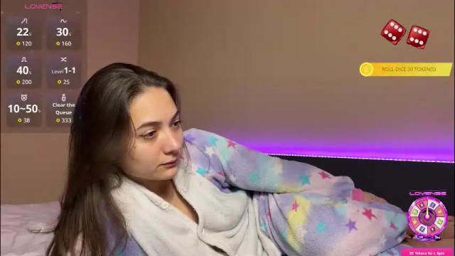 Image 11 of freyaoliver Stream on Chaturbate on 18 days ago