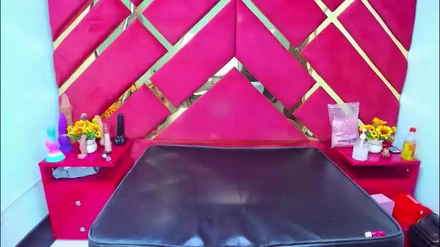 Image 12 of freyja_naugthy Stream on Chaturbate on 1 month ago