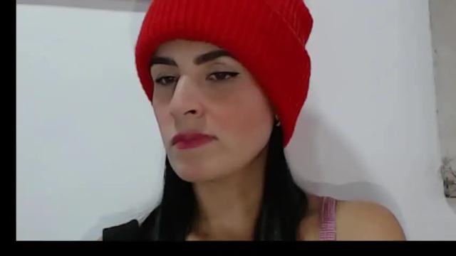 Image 2 of frida__x Stream on Chaturbate on 16 months ago