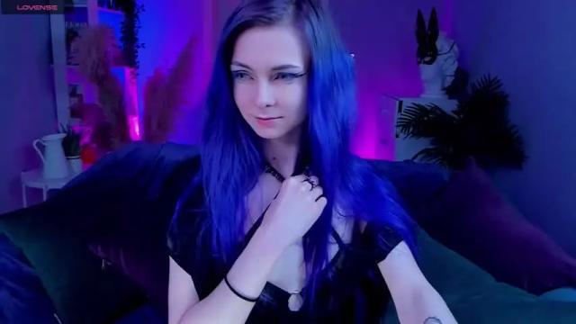 Image 8 of frida_fortune Stream on Chaturbate on 14 months ago