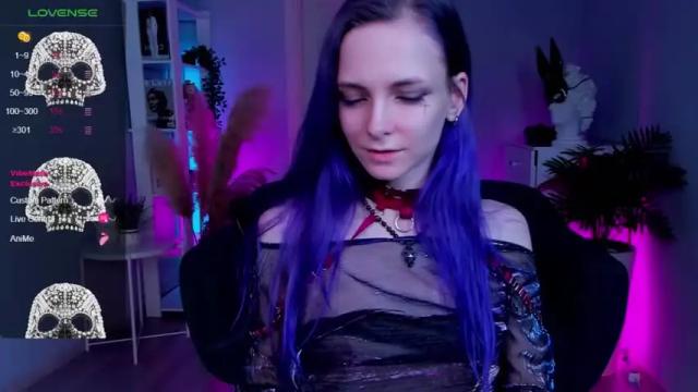 Image 4 of frida_fortune Stream on Chaturbate on 13 months ago