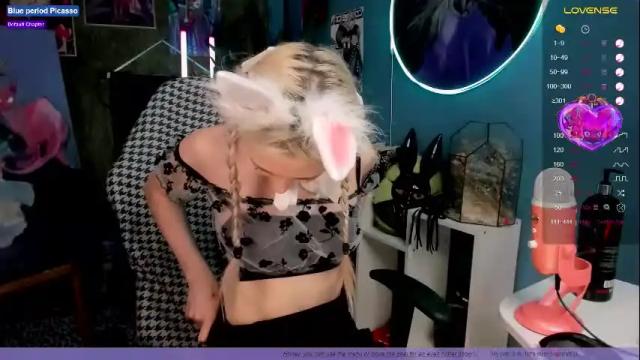 Image 3 of frida_fortune Stream on Chaturbate on 26 days ago