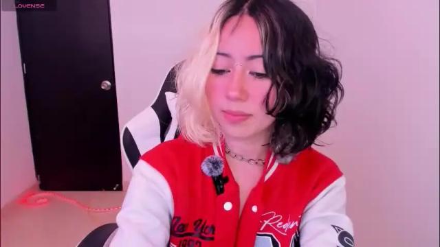 Image 7 of frida_lassi_ Stream on Chaturbate on 8 days ago
