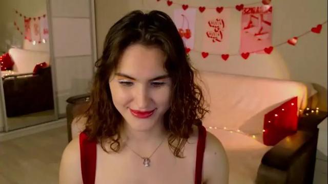 Image 2 of fridacure Stream on Chaturbate on 9 days ago