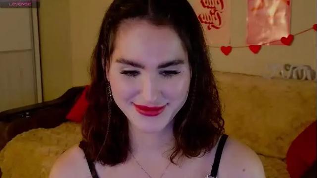 Image 10 of fridacure Stream on Chaturbate on 2 days ago