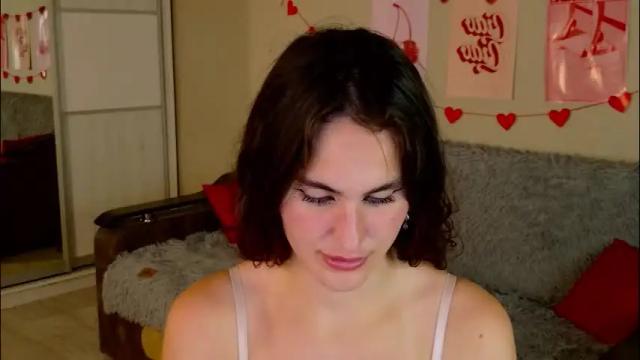Image 12 of fridacure Stream on Chaturbate on 1 month ago