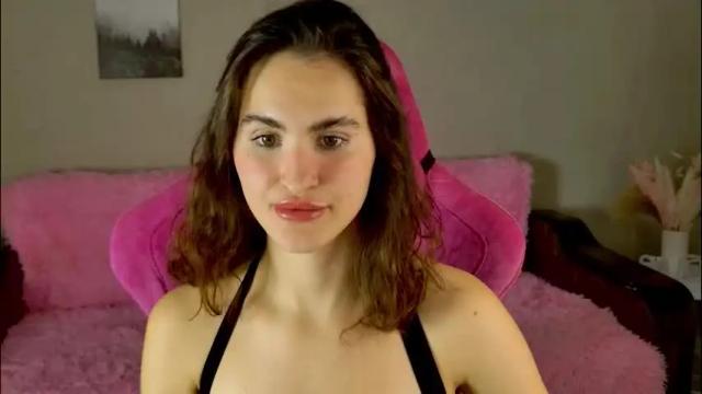 Image 4 of fridacure Stream on Chaturbate on 1 month ago