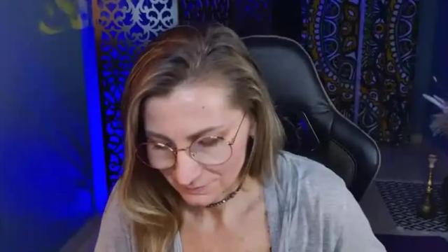 Image 3 of fridatander Stream on Chaturbate on 13 months ago