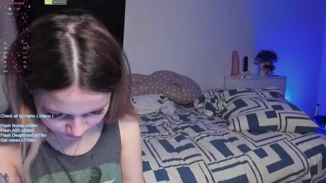 Image 8 of friendsurdreams Stream on Chaturbate on 12 months ago