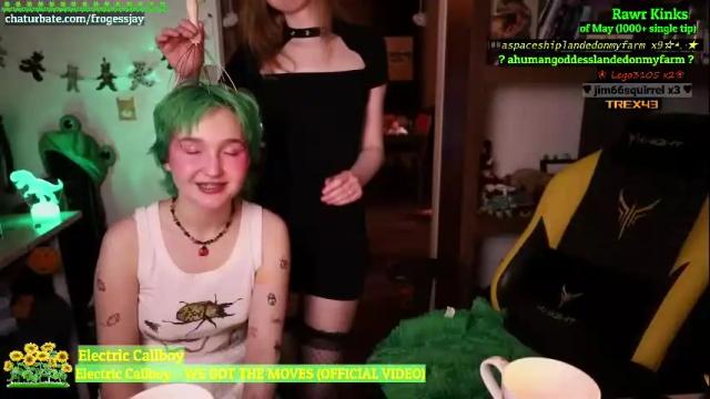 Image 3 of frogessjay Stream on Chaturbate on 17 days ago