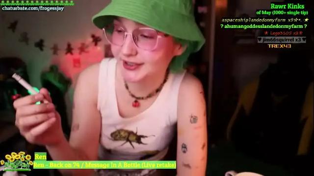 Image 6 of frogessjay Stream on Chaturbate on 17 days ago