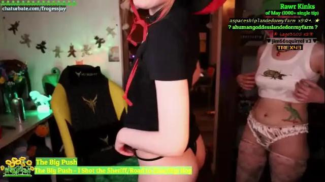 Image 7 of frogessjay Stream on Chaturbate on 17 days ago