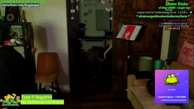 Image 11 of frogessjay Stream on Chaturbate on 14 days ago
