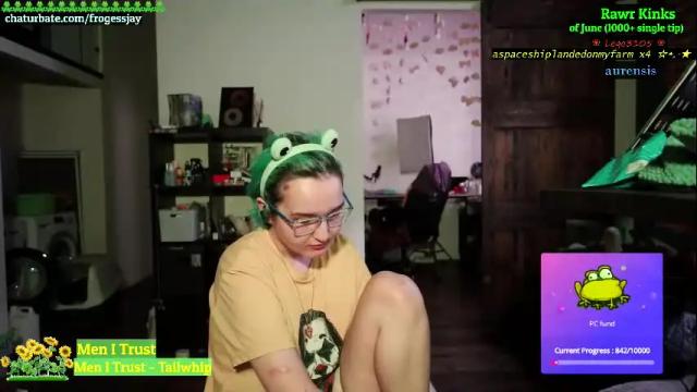 Thumbnail 3, frogessjay's Stream at Chaturbate, 2 days ago