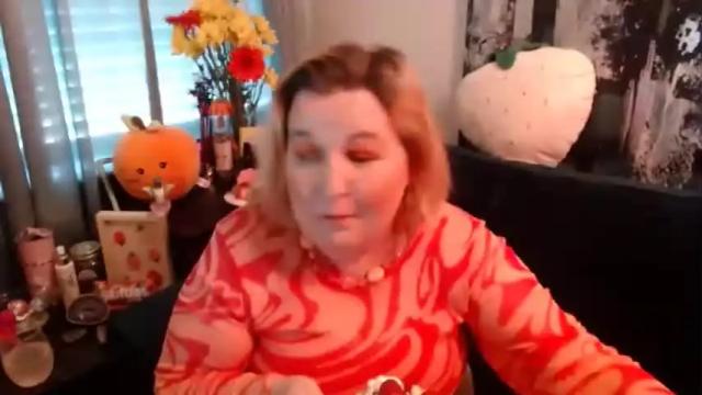 Image 4 of fruitgalfun Stream on Chaturbate on 13 months ago