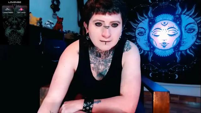 Image 7 of ftmblueyes Stream on Chaturbate on 1 month ago