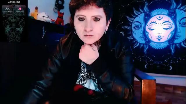 Image 6 of ftmblueyes Stream on Chaturbate on 1 month ago