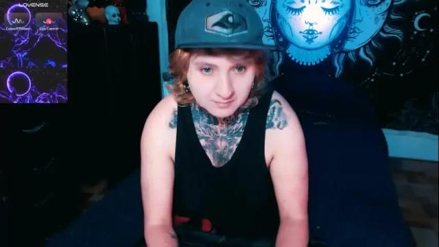 Image 4 of ftmblueyes Stream on Chaturbate on 15 days ago