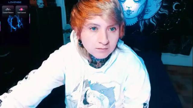 Image 6 of ftmblueyes Stream on Chaturbate on 12 days ago