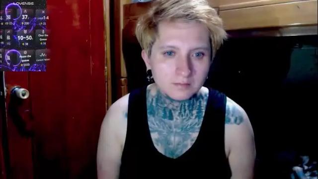 Image 2 of ftmblueyes Stream on Chaturbate on 1 month ago