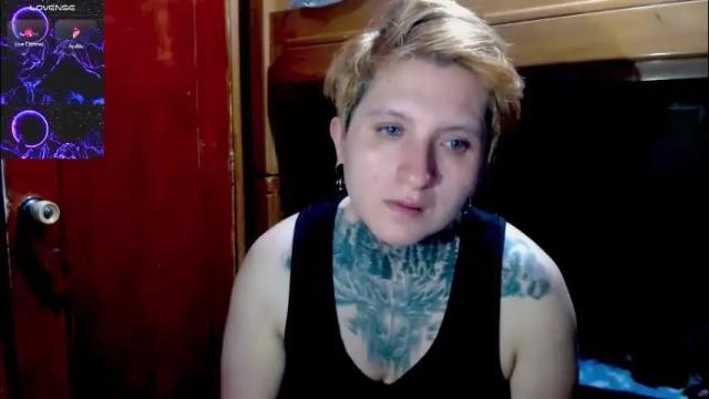 Image 6 of ftmblueyes Stream on Chaturbate on 1 month ago