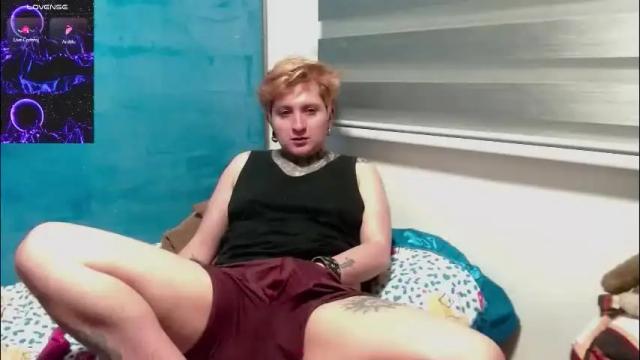 Image 11 of ftmblueyes Stream on Chaturbate on 1 month ago