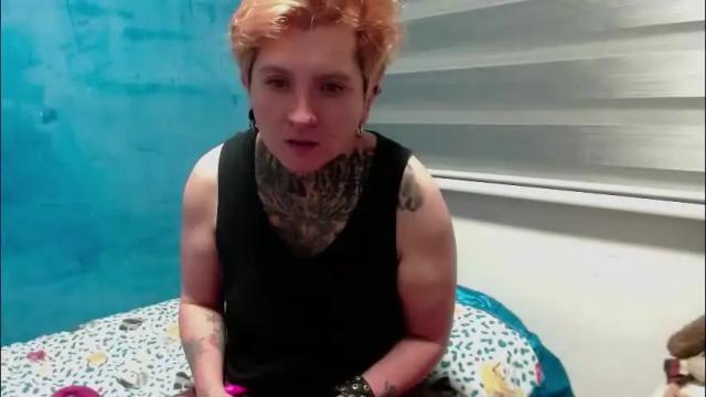 Image 4 of ftmblueyes Stream on Chaturbate on 1 month ago