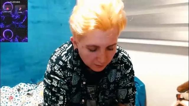 Image 8 of ftmblueyes Stream on Chaturbate on 1 month ago