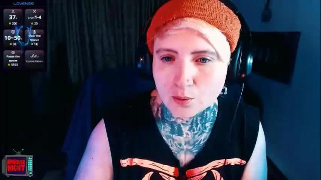 Image 2 of ftmblueyes Stream on Chaturbate on 1 month ago