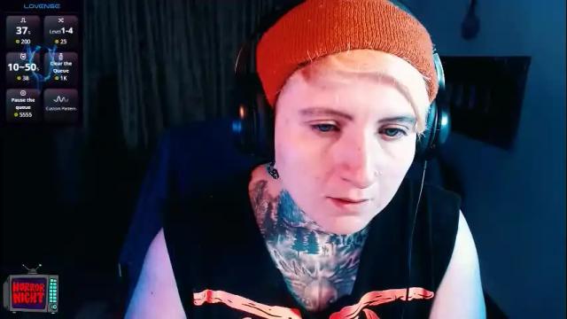 Image 4 of ftmblueyes Stream on Chaturbate on 1 month ago