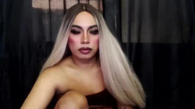 Image 11 of fuckhard_olivia Stream on Chaturbate on 16 months ago