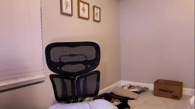 Image 8 of fuckmypussyplz1 Stream on Chaturbate on 11 days ago