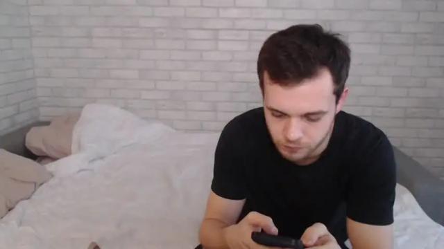 Image 7 of fuckyoursecretary Stream on Chaturbate on 12 months ago