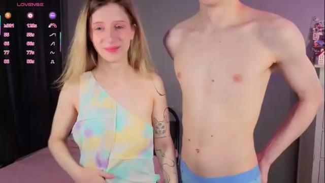 Image 2 of fullpower_couple Stream on Chaturbate on 7 days ago