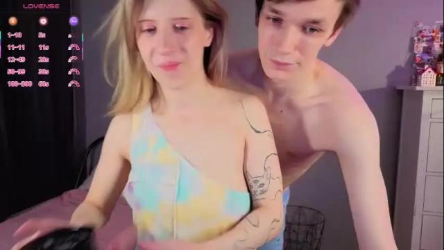 Image 4 of fullpower_couple Stream on Chaturbate on 7 days ago