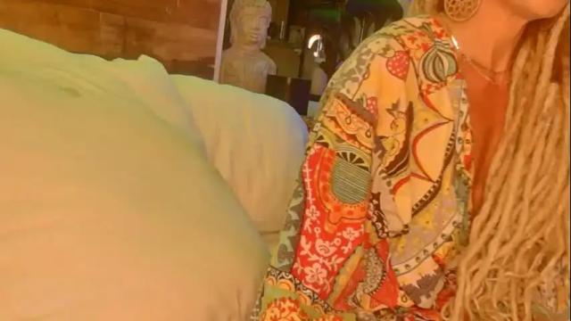 Image 2 of fun_size6969 Stream on Chaturbate on 19 months ago
