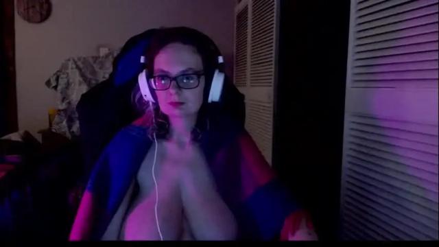 Image 6 of funafterdark13 Stream on Chaturbate on 3 months ago