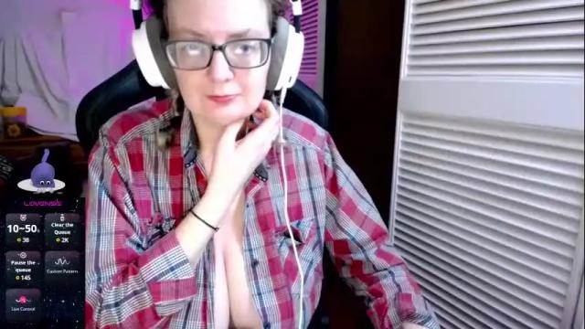 Image 7 of funafterdark13 Stream on Chaturbate on 3 months ago