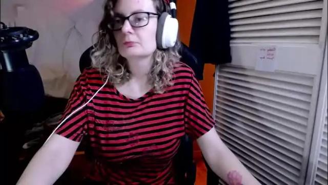 Image 2 of funafterdark13 Stream on Chaturbate on 1 month ago