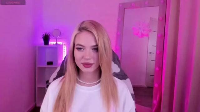 Thumbnail 3, funangels's Stream at Chaturbate, 23 months ago