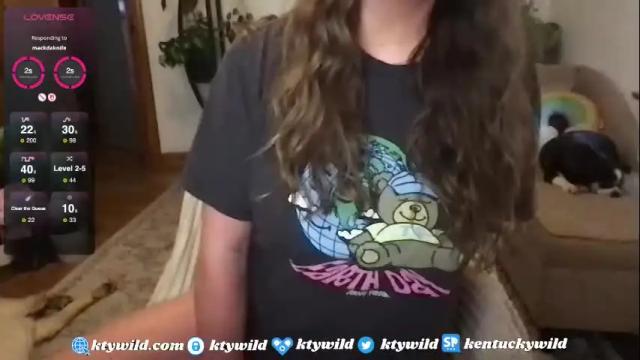 Image 6 of funcamkw Stream on Chaturbate on 1 month ago