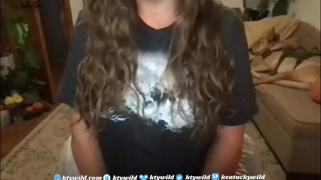 Image 6 of funcamkw Stream on Chaturbate on 1 month ago